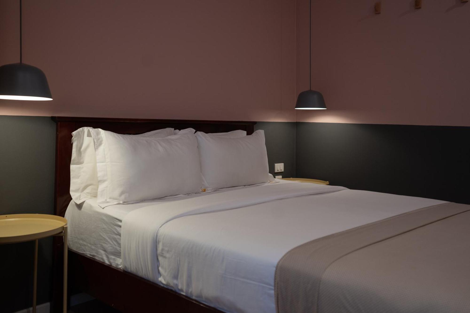 Mammoth Boutique Hotel Чиангмай Екстериор снимка