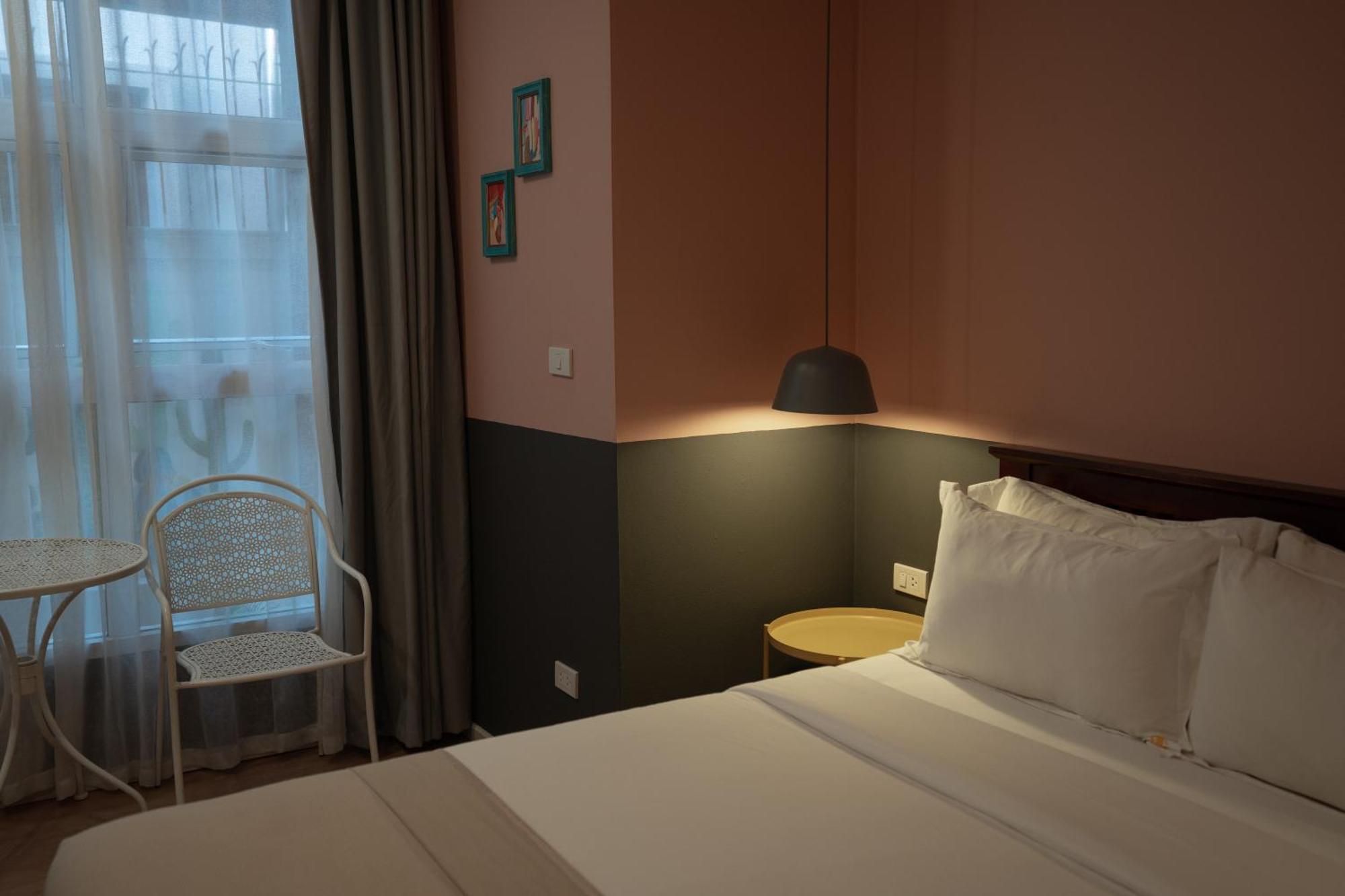 Mammoth Boutique Hotel Чиангмай Екстериор снимка