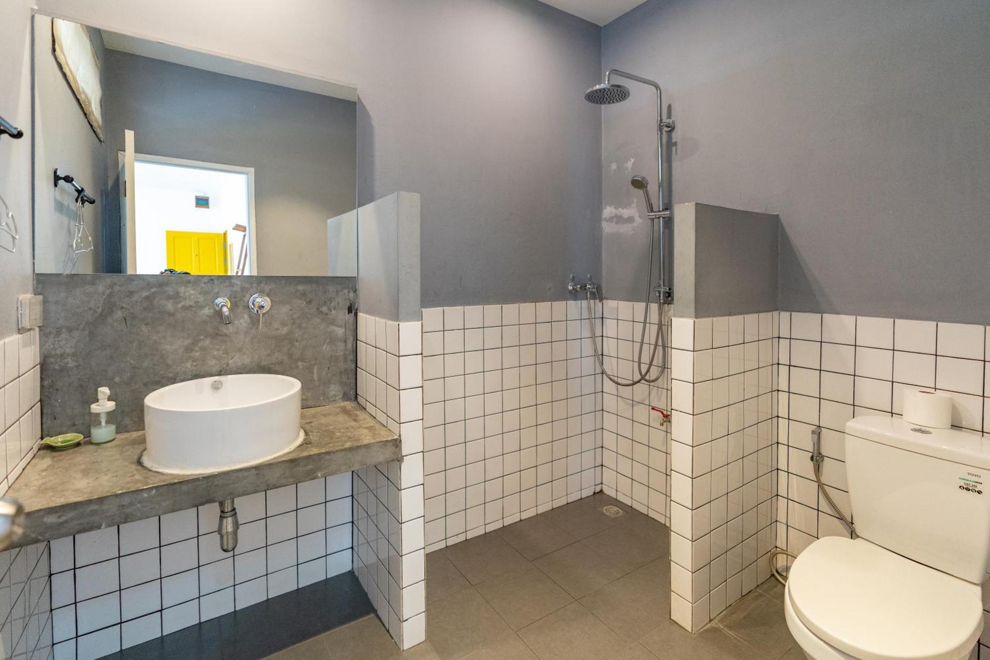 Mammoth Boutique Hotel Чиангмай Екстериор снимка