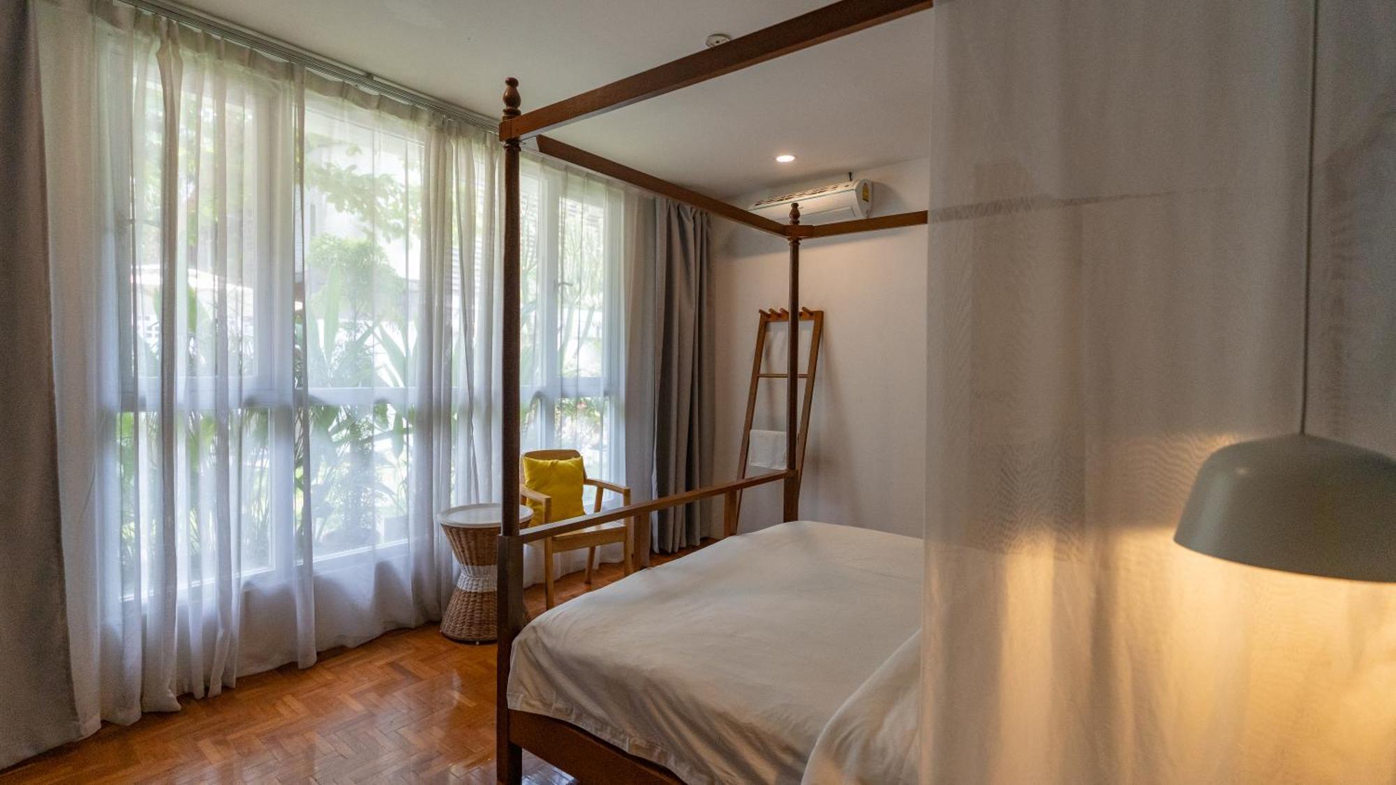 Mammoth Boutique Hotel Чиангмай Екстериор снимка