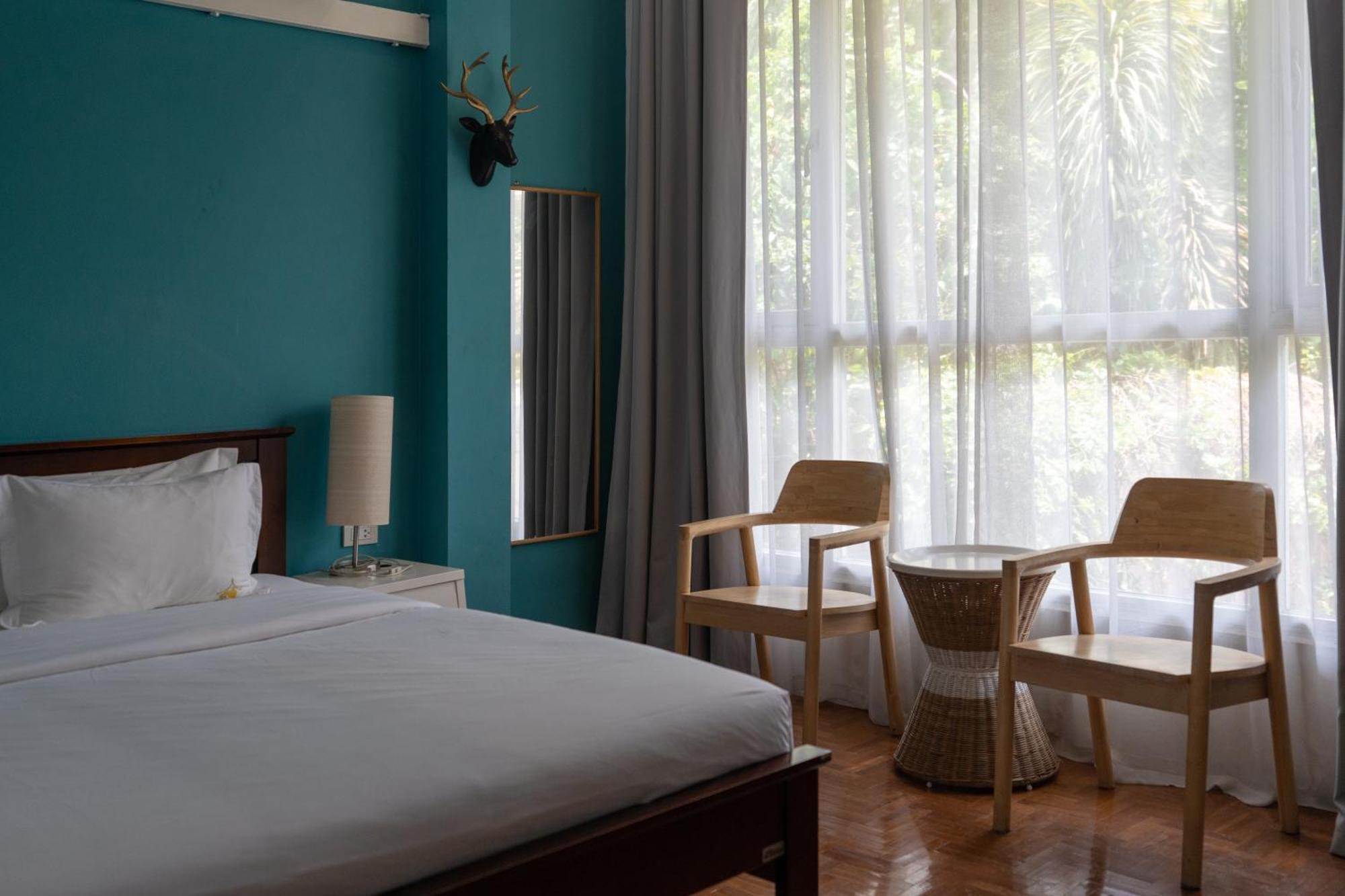 Mammoth Boutique Hotel Чиангмай Екстериор снимка